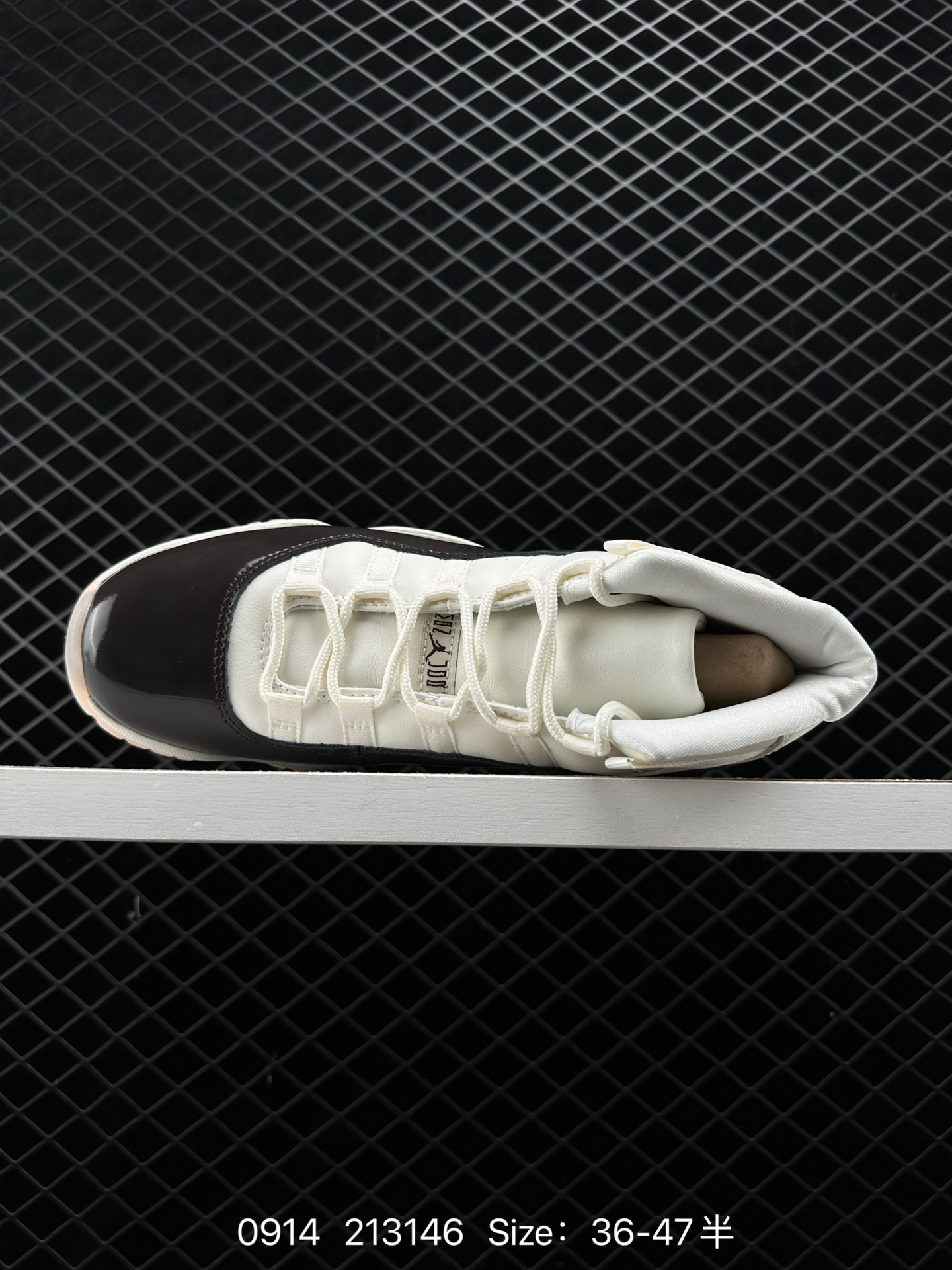 Nike Air Jordan 11 Retro Low”Concord“